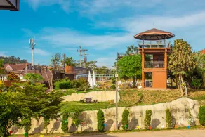 Mossview Resort - Image 2