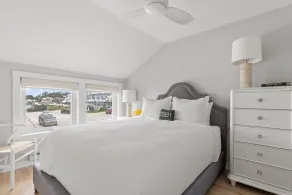 The Saltbox - Watch Hill's Award-Winning Waterfront Retreat.  - Image 5