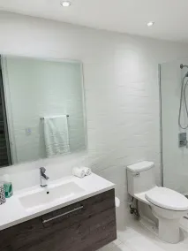 ISLA VERDE BEST LOCATION!  COMPLETELY REMODELED OCEAN VIEW LUXURY APARTMENT. - Image 4
