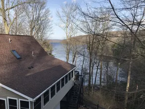 Bord de lac sur Wallenpaupak avec quai privé.  Idéal pour les réunions de famille - Image 2