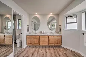 Accueil Waterfront Luxury w / Pool sur le Puget Sound! - Image 3