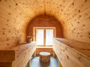 Holiday home with luxury sauna and choice of 3 ski areas - Image 2