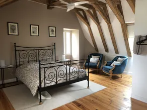 Stunning, 4 ⭐️ relaxing, peaceful, private pool, fishing lake sleeps 18 Dordogne - Image 4