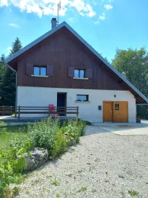 Individual chalet close to the Haute Joux Nordic area - Image 5
