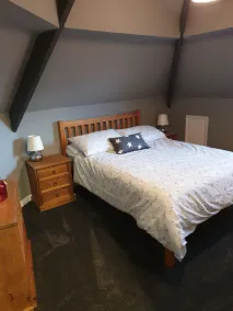 Lovely 4 bed House Sleeping 8 Near Ashbourne - Image 5