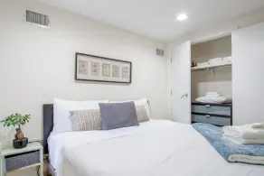 Logan Circle 1BR - Walk to U St Metro - Image 4