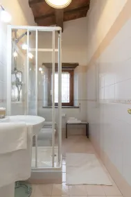 Exclusive Farmhouse with Pool in Large Green Park - 4/9 Guests - Image 3