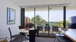 LORNE CHALET APARTMENT 10 - ask about midweek deals - Image 4