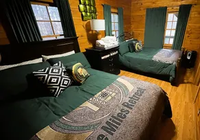 Private Cabin in the Shenandoah Valley - Image 4