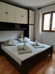 Apartments with parking space Postira, Brac - 700 - Image 3