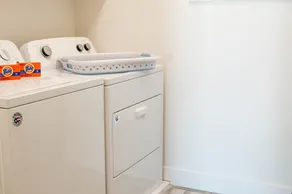 Sundance - Elegante e espaçoso apartamento de 2 quartos com vista para a piscina. - Image 3
