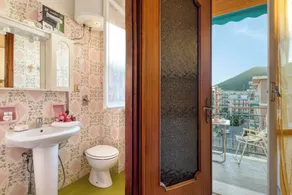 Il Rifugio - Town Center Apartment with Balcony - Happy Rentals - Image 3
