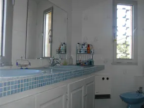 Beautiful family villa, ideal for rest and tranquility. - Image 4