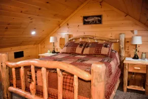 Secluded cabin located in Amish country - Image 5