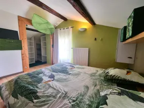 Countryside cottage with pets allowed, private terrace - Image 4