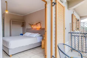 Ithaki Apt - Image 5