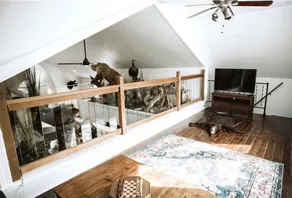 THE OLD CHURCH INN is a luxurious Property near Salmon River - Image 2