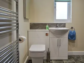 2 bedroom accommodation in Howey, near Llandrindod Wells - Image 2