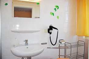 Double A - Este pequeno hotel e apartamentos em Mönchgut! - Image 3