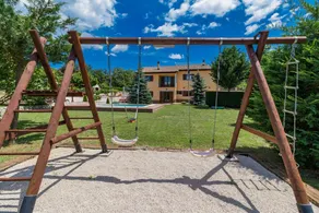 Luxuoso e moderno villa, a apenas 5 minutos da praia mais próxima - Image 2
