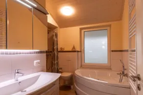 Ferienhaus mit Sauna im Ferienpark Mirow - Image 3