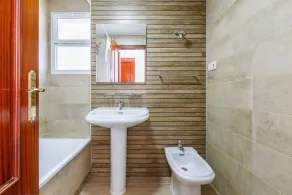 A&N Family Apartment with Pool & Parking Torre del Mar - Image 4