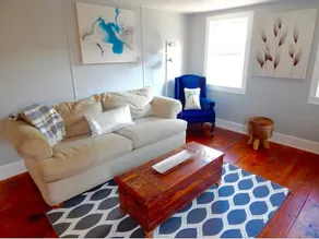 The Freckled Farmhouse near Gettysburg Battlefields, Wineries, Skiing, & Hiking Sleeps 14 - Image 4