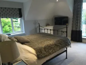 Superbe maison de campagne sur 2 hectares dans le West Sussex - Image 3