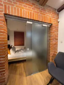 1880 Apartment with Private Parking - Image 5
