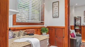 Minutes to Lake Arrowhead Village Cozy & Secluded Cedar Cove by Avantstay - Image 4
