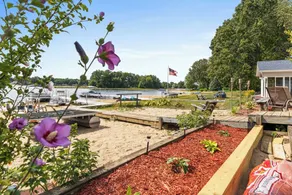Lake Home/Sandy Bottom-Pedal Boats/Kayaks/AC/INTERNET SAT.-SAT OPEN SUMMER WEEKS - Image 5