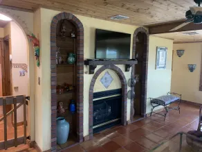 FABULOUS BEACH HOUSE- 7 Bedrooms,Heated Pool,12 BeachBadges,9 Car Driveway - Image 2