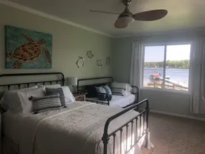 Beautiful beach house, luxury family retreat - 227 ft sandy beachfront! Hot Tub! - Image 4