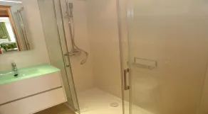 4 chambres, 3 salles de bains, 8 personnes, Wi-Fi, jardins,170 m², plage à 100m - Image 5