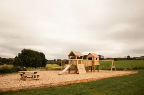 Daffodil -  Glamping Pod with Hot Tub Sleeping 4 guests, Pet Friendly - Image 5