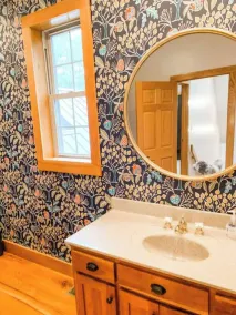 Spacious, family-friendly lodge on 10 wooded acres. Sleeps 20 with 5 bedrooms,  stocked pond - Image 3