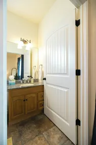 Centrally-located two bedroom, two bathroom townhome with washer and dryer in a quiet neighborhood - Image 5