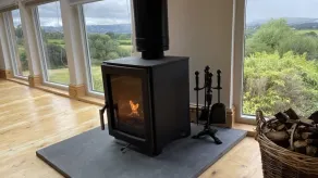 Luxury cosy countryside retreat, great for walkers. Sleeps up to 4. - Image 3