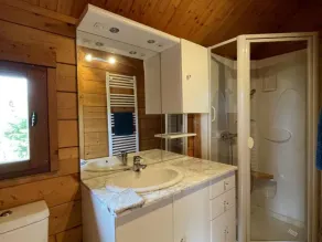 Cozy forest cottage with pets allowed, all-inclusive - Image 3