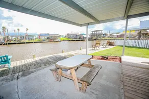 (RV2) Paradise in Sargent. Saltwater canal, minutes to ICW and beach. - Image 5