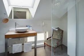 Apartamento 'Villa Bergmann Turm Suite' con vistas a la montaña, terraza compartida y Wi-Fi - Image 3