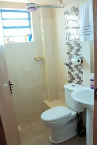 Auroville Executive Studio with free parking, Nairobi, South B - Image 2