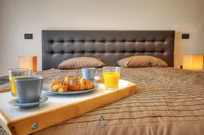 Luxuriöse 5-Schlafzimmer-Villa mit Doppelpool und Whirlpool auf dem Dach - Image 5