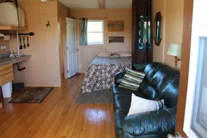 Cabins on the York - Cabin #4 - Wolf Cabin - Image 3