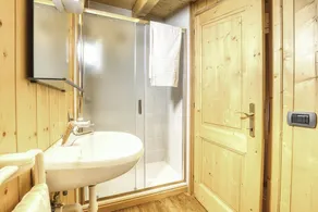 Incanto Walser Apartments Ronco - Image 5