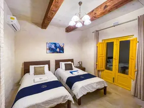 Inni Holiday Home with Infinity Pool - Image 2