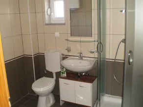 Apartments Gunja - Image 2