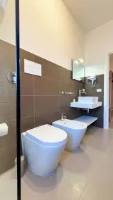 Tevergad Premium Rooms - Image 5