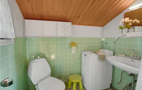 1 Bedroom Awesome Home In Kalundborg - Image 2