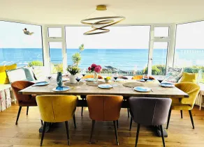 Luxury, Spacious, Beachfront (direct access) House with Breath-taking Sea Views - Image 3
